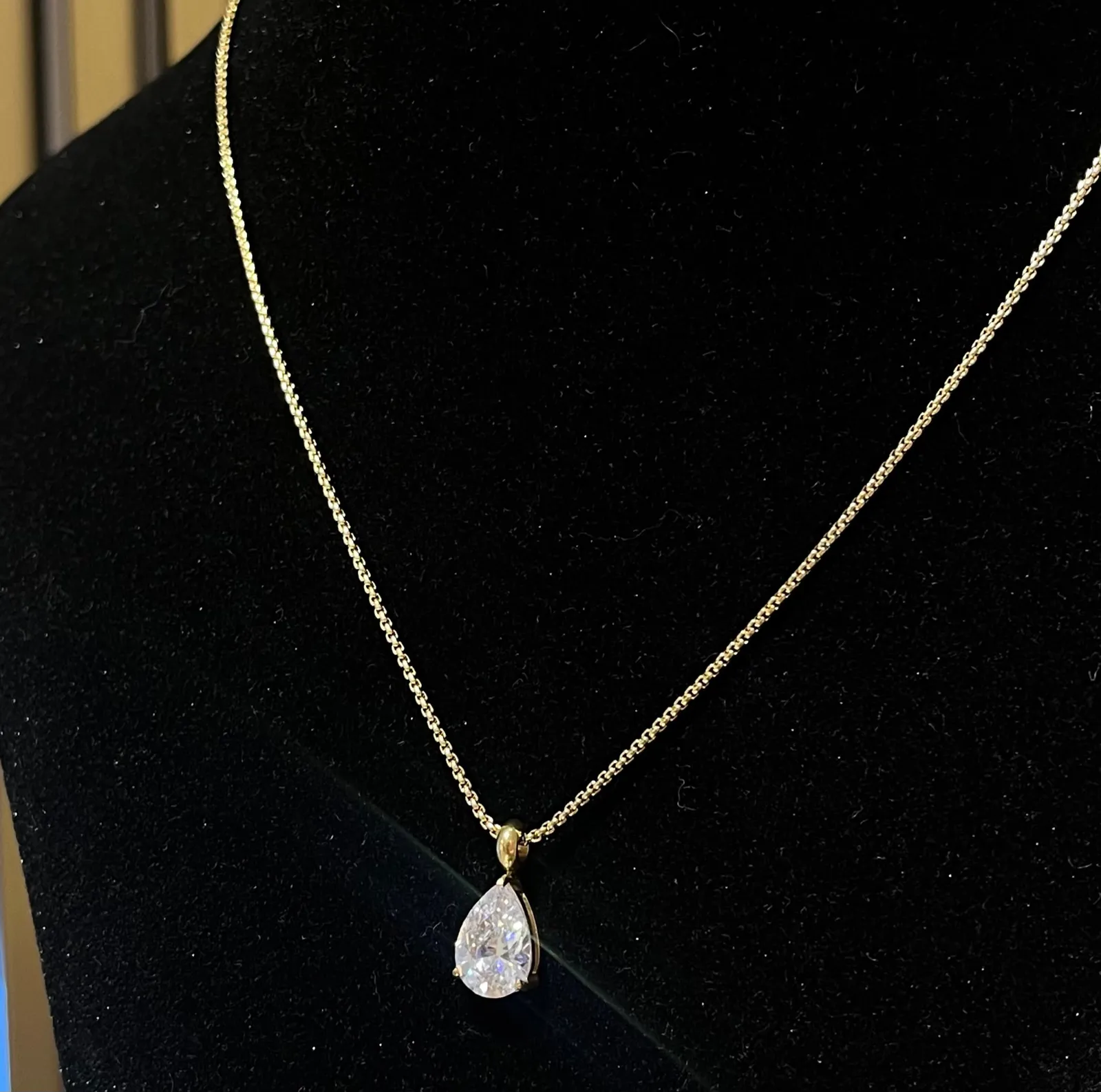 Collar Susi