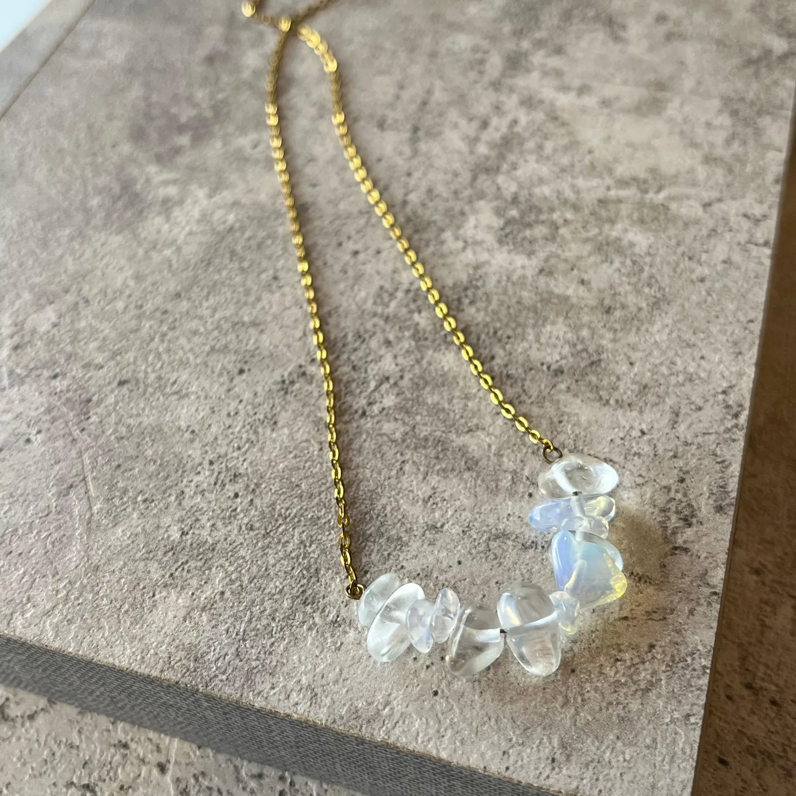 Collar Roca B