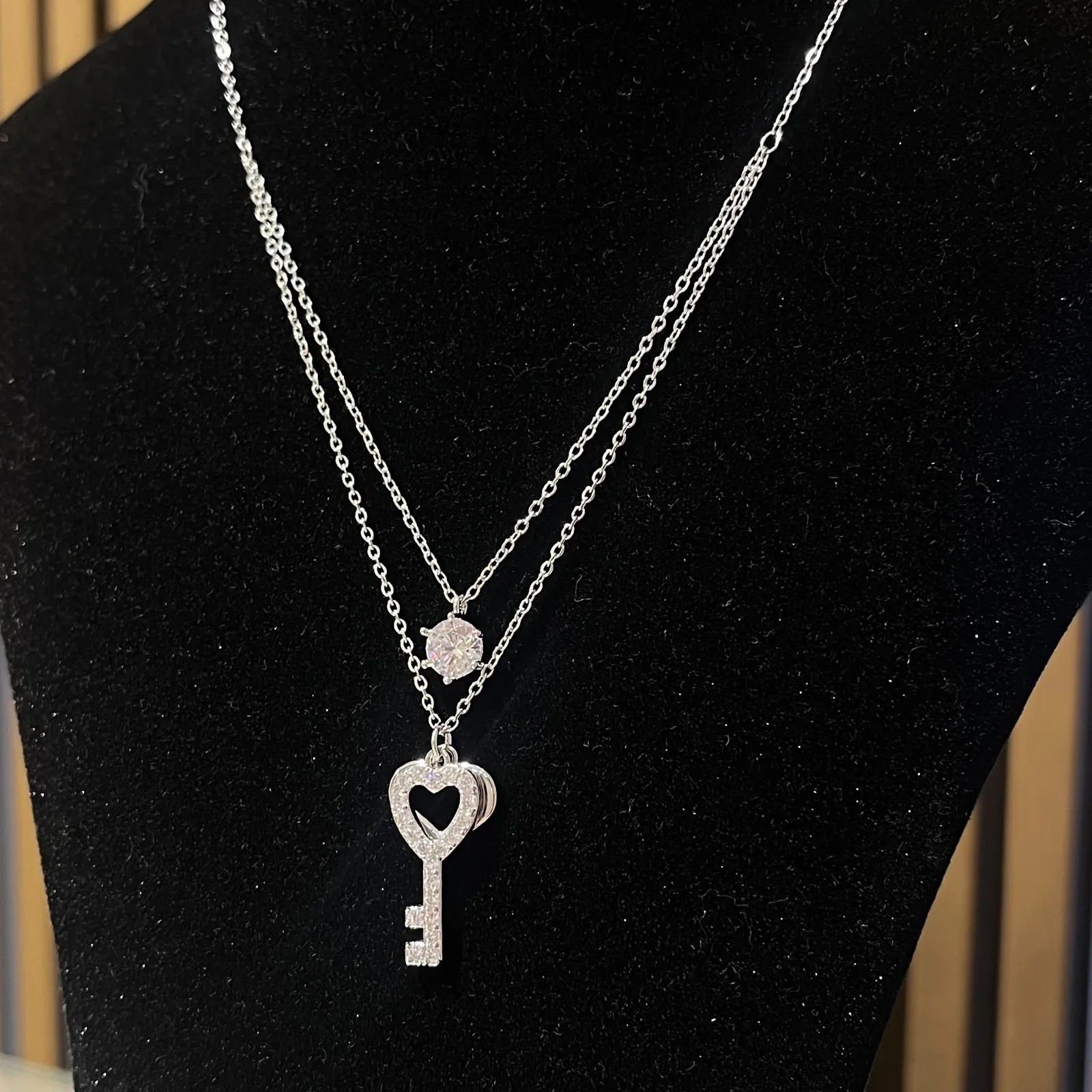 Collar Lock P